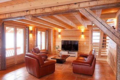 Le Refuge apartments in authentic surroundings opposite Mont-Blanc Cordon 74